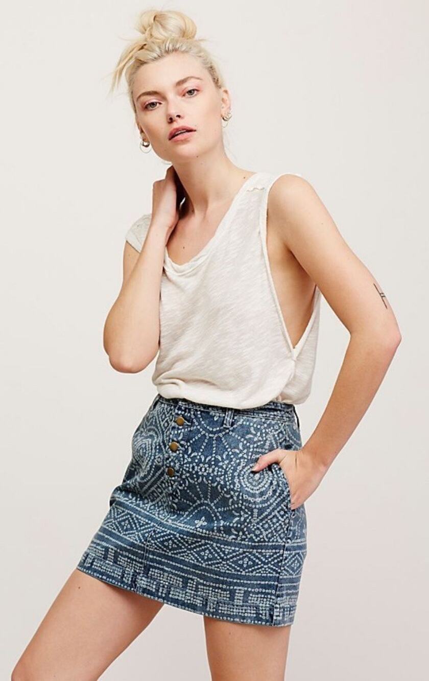 Free People School Daze Indigo Batik Denim Button Front Mini Skirt Size 8